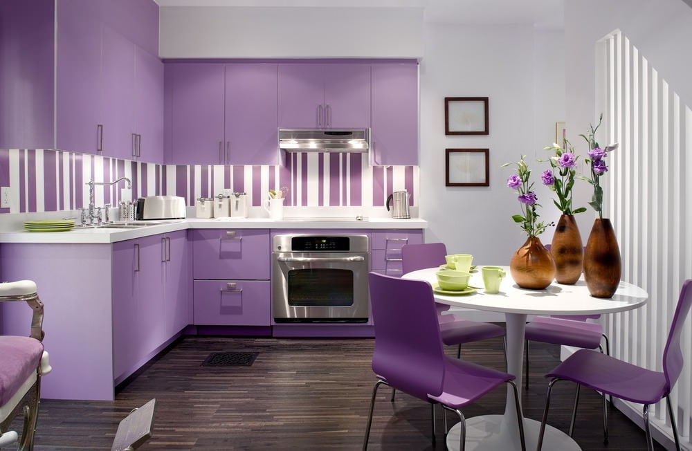 Фиолетовый (аметистовый) цвет в интерьере комнат