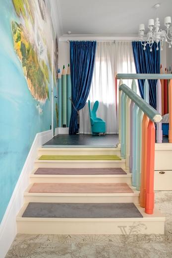 Детская лестница «Карандаши» на заказ в Москве | Фабрика мебели Vision
